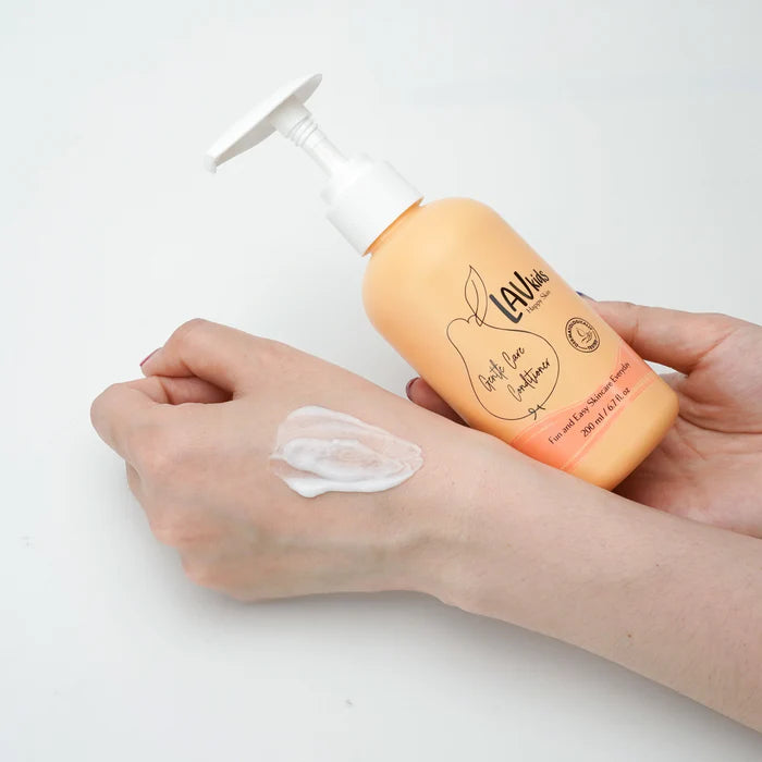 Lav_Kids_Gentle_Care_Conditioner_10_2da4f075-6308-4d68-9e76-f18f57f9091e