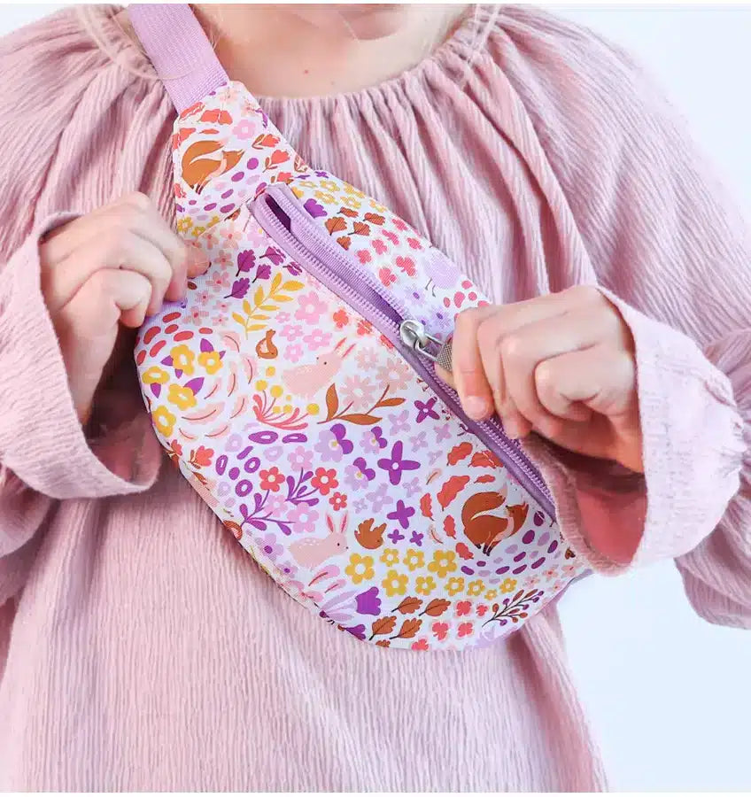 BUFGMU04-LR-6-Bumbag-Flower-garden