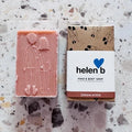 zeepje naked couple back                    SANDALWOOD